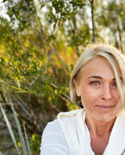 Анна Легчилова