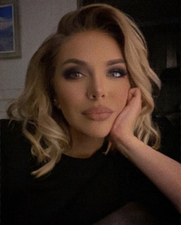 Юлия Бехтерева (Спивакова)