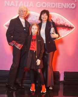 Аркадий Укупник с семьей