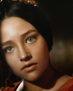 Оливия Хасси в молодости