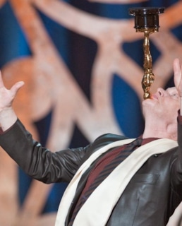 Канатоходец Филипп Пети