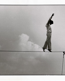 Канатоходец Филипп Пети