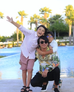 Кайрат Нуртас с детьми