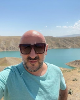 Карен Оганесян