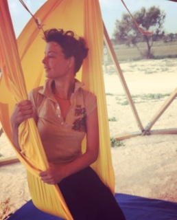 Юлия Захарова