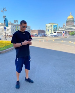 Александр Легков