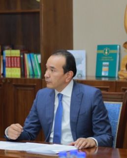 Озодбек Назарбеков