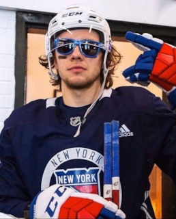 Артемий Панарин