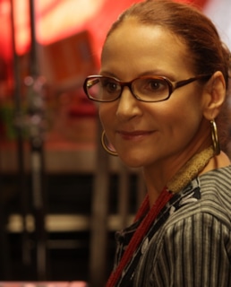 Людмила Артемьева в фильме "Беременный"