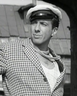 Сергей Юрский в роли Остапа Бендера