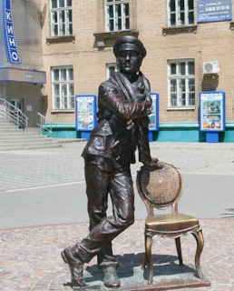 Памятник Остапу Бендеру