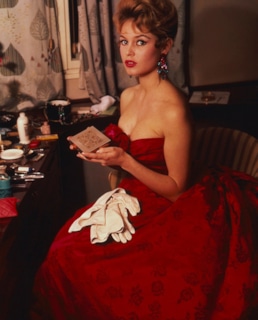 Виоланте Плачидо в роли Элен Курагиной