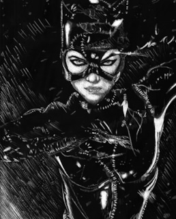 Женщина-кошка