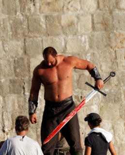 Григор Клиган