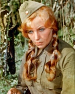 Женя Комелькова