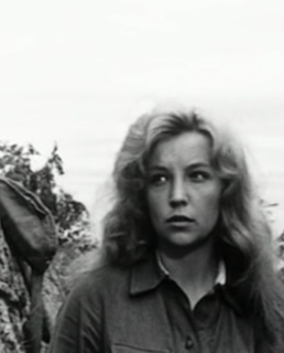 Женя Комелькова