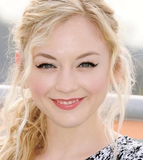 фотография Эмили Кинни