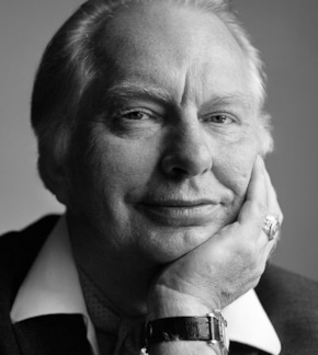 фотография Рон Хаббард