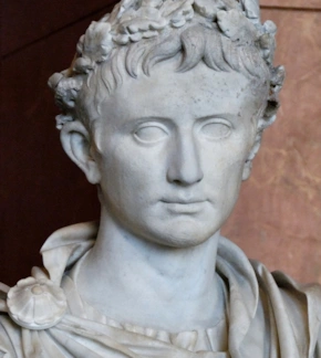 фотография Октавиан Август