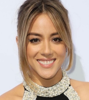 фотография Хлоя Беннет