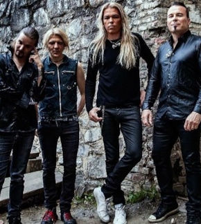 фотография Apocalyptica