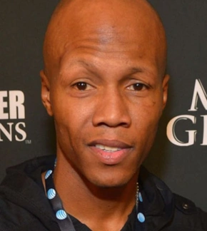 фотография Заб Джуда