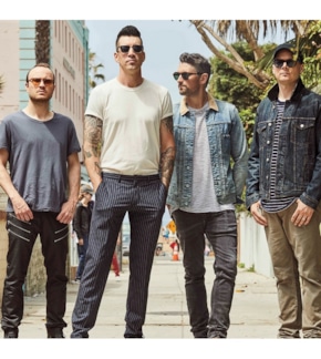 фотография Theory of a Deadman