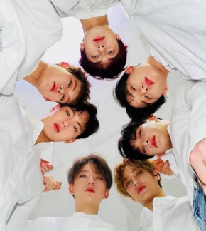 фотография MONSTA X