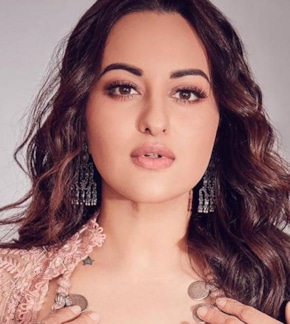 фотография Сонакши Синха