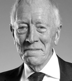 фотография Макс фон Сюдов