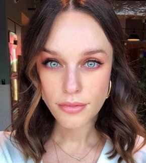 фотография Джессика Макнэми