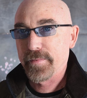 фотография Джеки Эрл Хейли