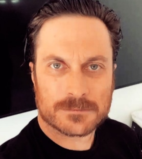 фотография Оливер Хадсон