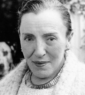 фотография Доди Смит