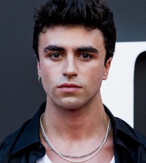 фотография Итзан Эскамилья