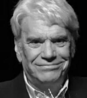 фотография Бернар Тапи