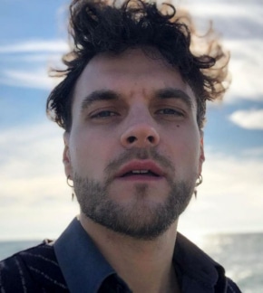 фотография UZARI