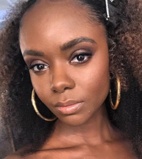 фотография Эшли Мюррей