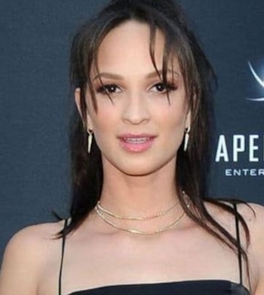 фотография Руби Модайн