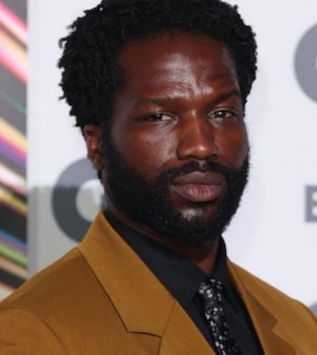 фотография Сопе Дирису