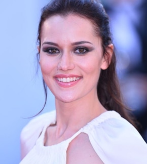 фотография Фахрие Эвджен