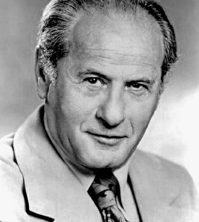 фотография Илай Уоллак