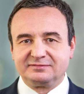 фотография Альбин Курти