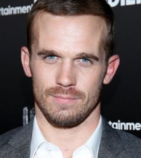 фотография Кэм Жиганде