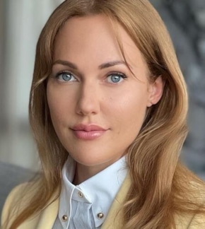 фотография Мерьем Узерли