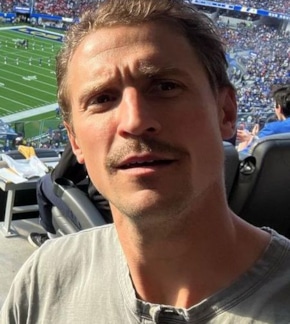 фотография Джонатан Ховард