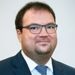 фотография Максут Шадаев