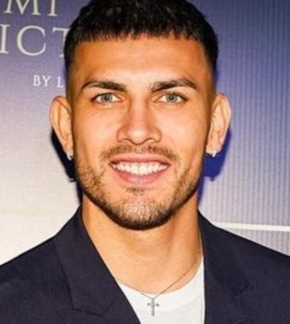 фотография Леандро Паредес