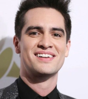 фотография Брендон Ури