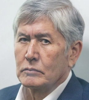 фотография Алмазбек Атамбаев